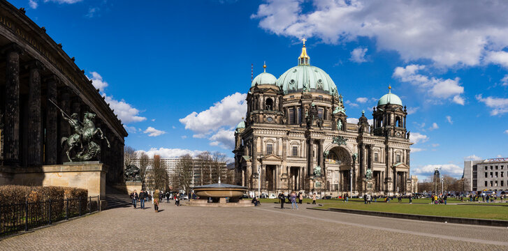Catedral de Berl&iacute;n (Berliner Dom )  templo de la Iglesia Evang&eacute;lica,estilo neobarroco , S. XIX , Berlin,Alemania, europe