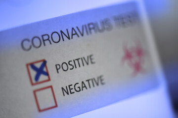 Coronavirus test © Steven
