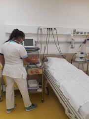 salle d'urgence / hôpital