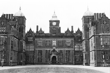 old building in aston birmingham manor house
