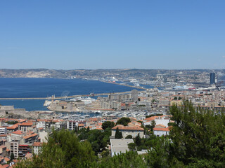 Fototapeta na wymiar vue aérienne Marseille