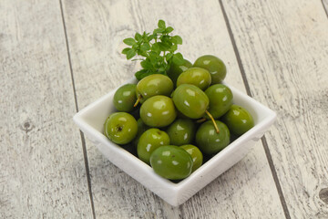 Green Campo Real olives in the bowl