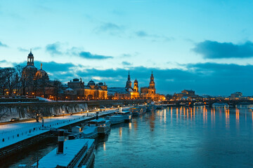Fototapeta na wymiar Dresden night panorama