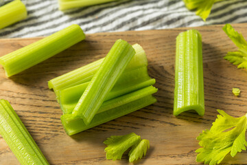 Organic Green Cut Celery Sticks