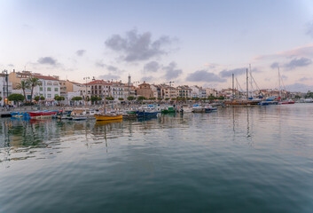 Fototapeta na wymiar Boats in the port of Cambrils