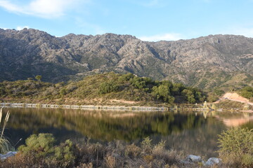 Reflejos Dique Piscu Yaco - San Luis 