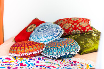 Marrakech bedroom in bright colors with home plants.