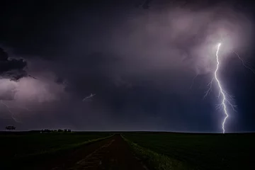 Fotobehang Lighting, Thunder and Severe Weather on the Great Plains © Laura Hedien
