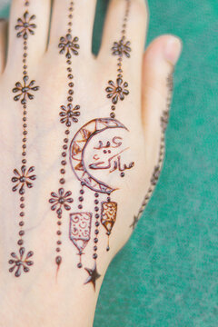 Back Hand Mehndi Designs Pic For Eid