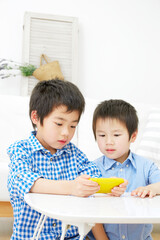 兄弟　スマートフォン