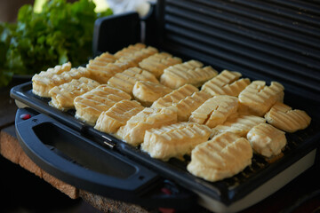 halloumi cheese on the grill