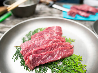 山で調理するBBQ炭火高級和牛焼肉【イチボ】