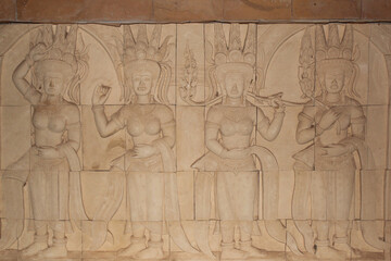 Fototapeta na wymiar Ancient carvings of Khmer civilization Local people call it Apsara sculpture
