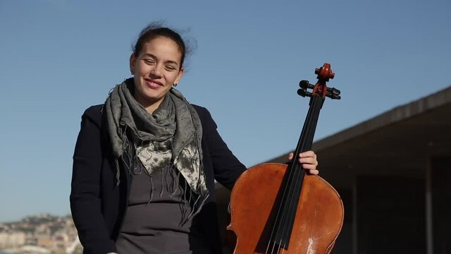 Concierto de violonchelo al aire libre