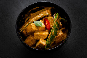 Thai Red Curry with Tofu and vegetables