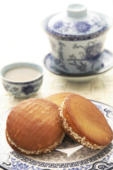 Pumpkin cake with sesame seeds