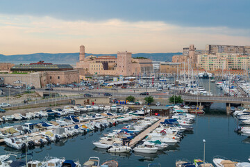 Fototapeta na wymiar Marseille marina in summer.