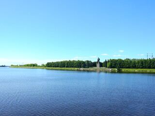 Obraz premium Lenin as represented by a 1930s giant sculpture second tallest Lenin in world at Dubna, Russia