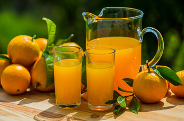 juice and oranges