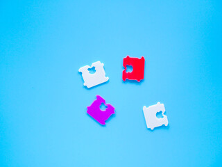 Fototapeta premium Price Tag Bread Clip. The color of plastic tags on bread bag use to tell you which day of the week bread was baked on.