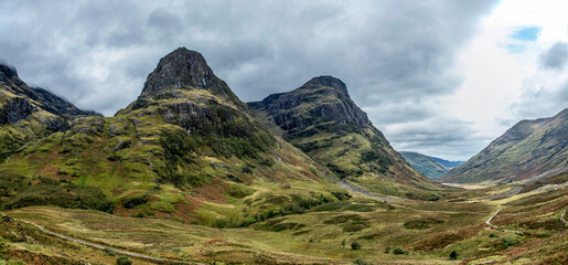 Bergpanorama im Tal von Glencoe