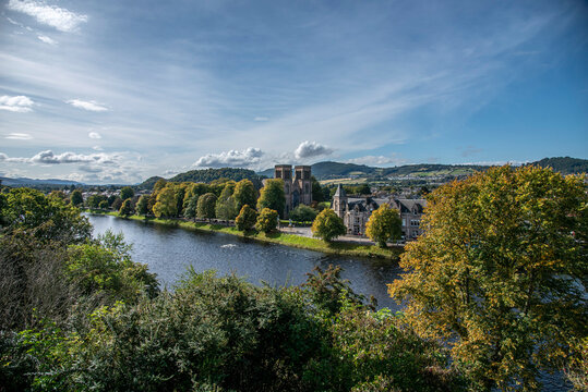 Panoramafoto von Inverness in Schottland