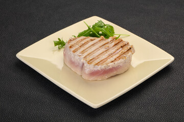 Grilled tuna steak