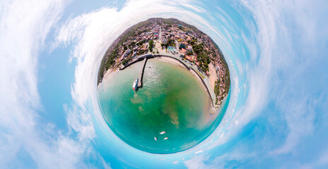 Pequeno Planeta de Mar Grande,  municipio de Vera Cruz, Ilha de Itaparica, Bahia © Sérgio Rocha