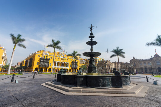 LIMA, PERU: View of the antique iron fountain in the main square of the city