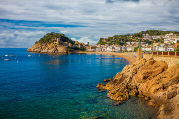 Naklejka premium tossa de mar costa brava spain and the castle in the background