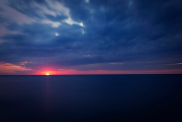 Obraz premium sunset over the sea