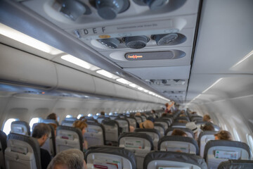 do not smoke signal light up in crowded air plane while flight