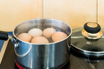 Boiling eggs on cook top