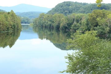 James River flowing at mountains 