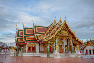 Fototapeta premium Beautiful thai temple