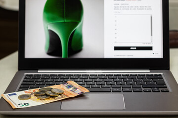 Online shopping is the most common way of buying today