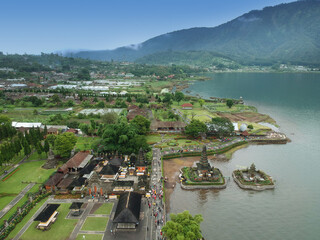 Obraz premium morning sunrise on the Indonesian island of Bali