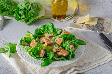 Fresh salad with croutons