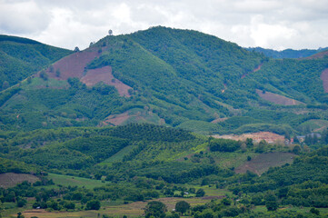 Obraz premium landscape with mountains and clouds