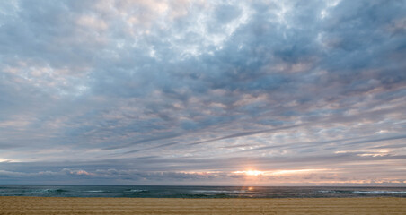 Obraz premium beautiful sunset on the beach