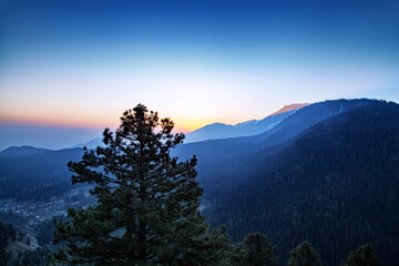 A picturesque view of Himalayan Mountains at dusk near Gulmarg