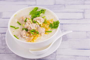 Boiled rice with pork