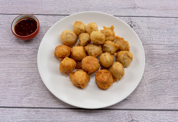 Fried and Battered Fish Tofu & Balls and Wok