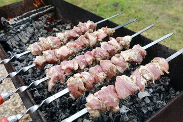 Frying marinated pork neck