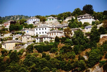 Fototapeta na wymiar Panoramic view of Vitsa village, one of Zagoria villages in north-western Greece.