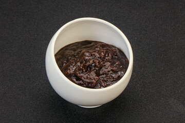 Black Pepper sauce in the bowl