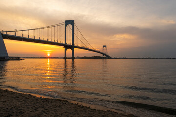 Sunset in the bridge
