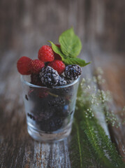 Fototapeta na wymiar raspberries and blueberries