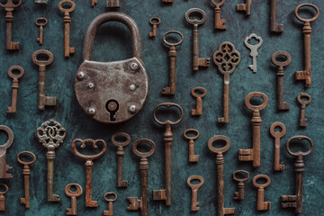 Vintage various keys pattern with paldlook