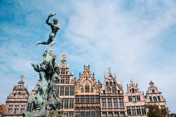 Fototapeta na wymiar Brabo Monument in Antwerp Belgium